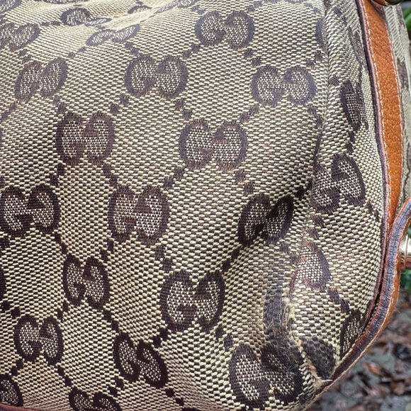 Gucci Abbey Canvas Bag - Picture 5 of 14